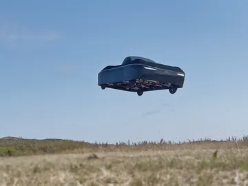Despega el primer coche volador eléctrico gracias a tecnología española Despega el primer coche volador eléctrico gracias a tecnología española
