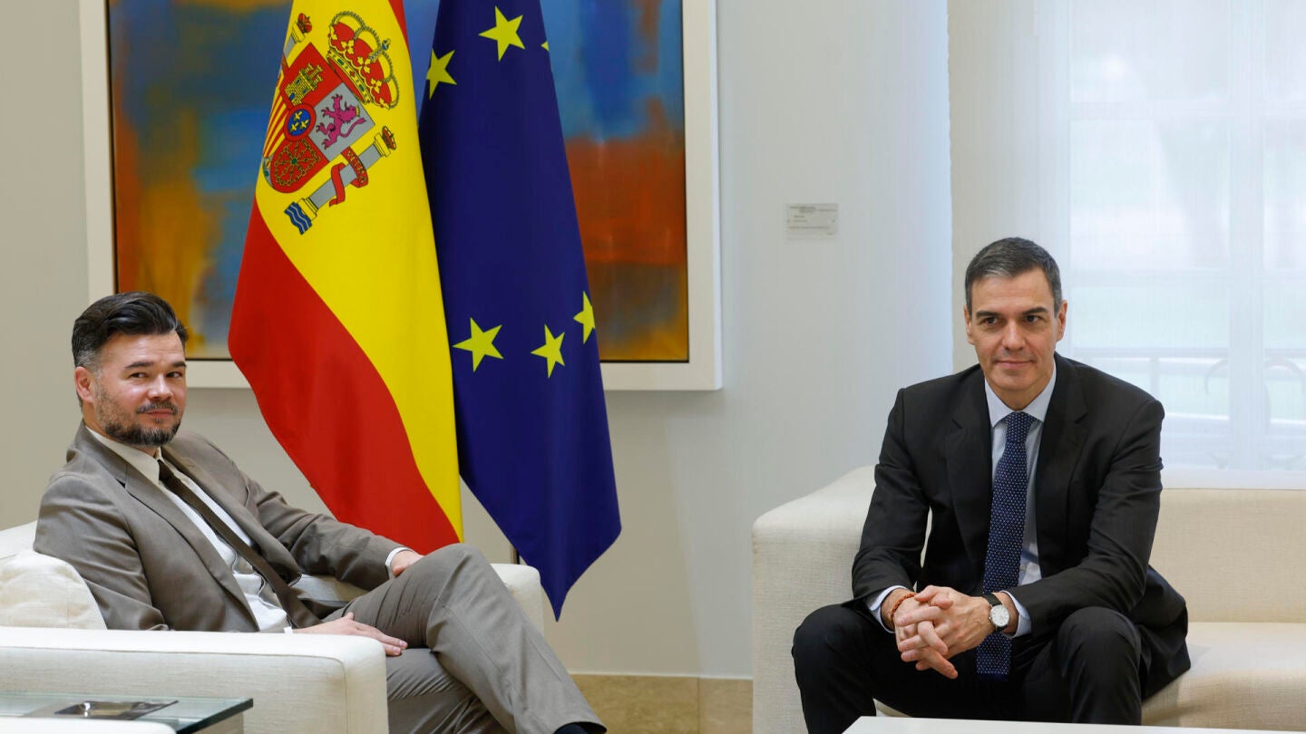 Gabriel Rufián (ERC) con Pedro Sánchez en la Moncloa