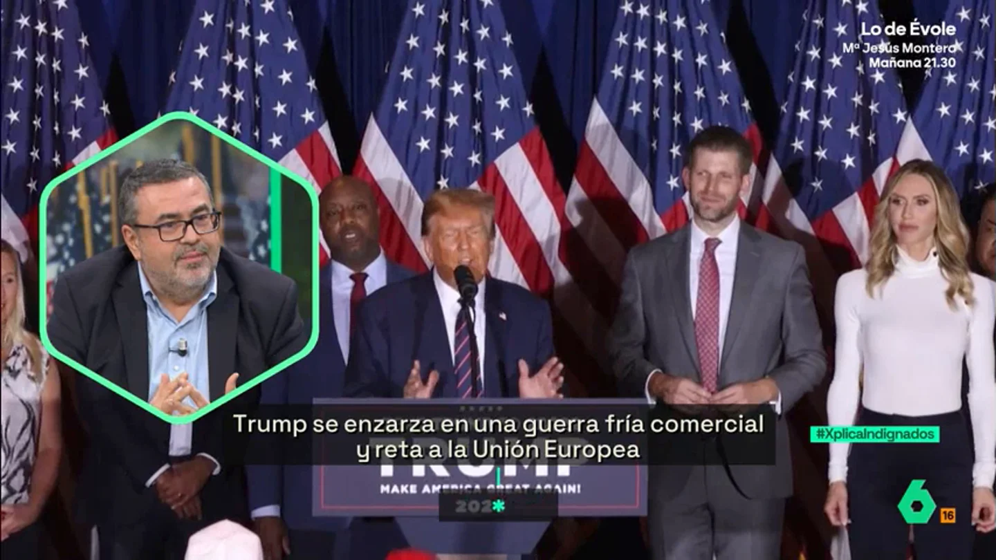 Pedro Rodríguez: "Lo único brillante del Gobierno de Trump es su pelo amarillo fluorescente" Pedro Rodríguez: "Lo único brillante del Gobierno de Trump es su pelo amarillo fluorescente"