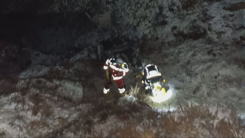 Mueren cuatro jóvenes al despeñarse el coche en el que viajaban por una ladera en Cantabria