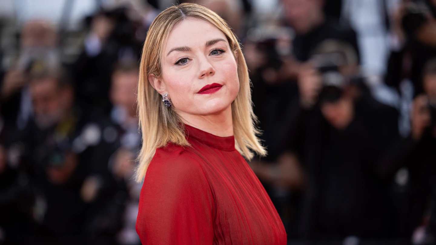 La actriz Émilie Dequenne, en la alfombra roja del Festival de Cannes de 2023 La actriz Émilie Dequenne, en la alfombra roja del Festival de Cannes de 2023