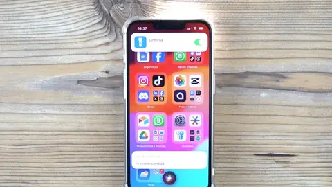 Cómo activar la linterna con la voz Cómo activar la linterna con la voz