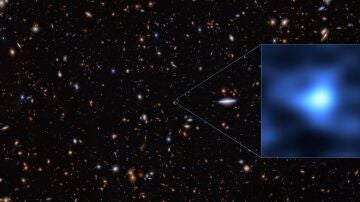 Imagen tomada por el telescopio ALMA donde se destaca el punto que representa la galaxia JADES-GS-z14-0. 