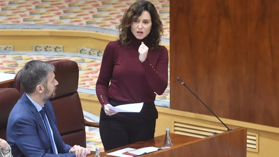 Ayuso asegura que "nada de lo que ha hecho" Ábalos le es ajeno a Sánchez y critica que socialistas sean "marionetas" Ayuso asegura que "nada de lo que ha hecho" Ábalos le es ajeno a Sánchez y critica que socialistas sean "marionetas"