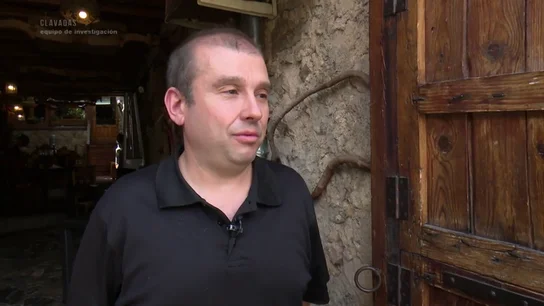 La confesión del dueño del restaurante de Pedraza inspeccionado por cobrar el agua del grifo: "Es una forma de disuadir a la gente" La confesión del dueño del restaurante de Pedraza inspeccionado por cobrar el agua del grifo: "Es una forma de disuadir a la gente"