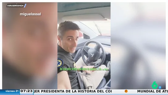 "Esta maniobra te puede salvar la vida": el motivo por el que deberías girar el volante a la izquierda cuando paras en un semáforo "Esta maniobra te puede salvar la vida": el motivo por el que deberías girar el volante a la izquierda cuando paras en un semáforo