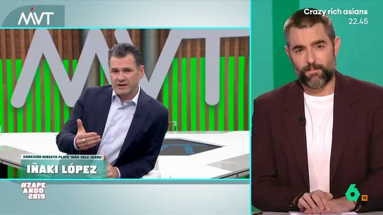 El divertido comentario de Iñaki López sobre su 'parecido' con Rufián: "Los grandes pelazos al final siempre convergemos" Iñaki, en esta ocasión, presenta en solitario el espacio vespertino de laSexta y, como cada tarde, ha conectado con Zapeando para adelantar alguno de los temas que trataran durante el programa.