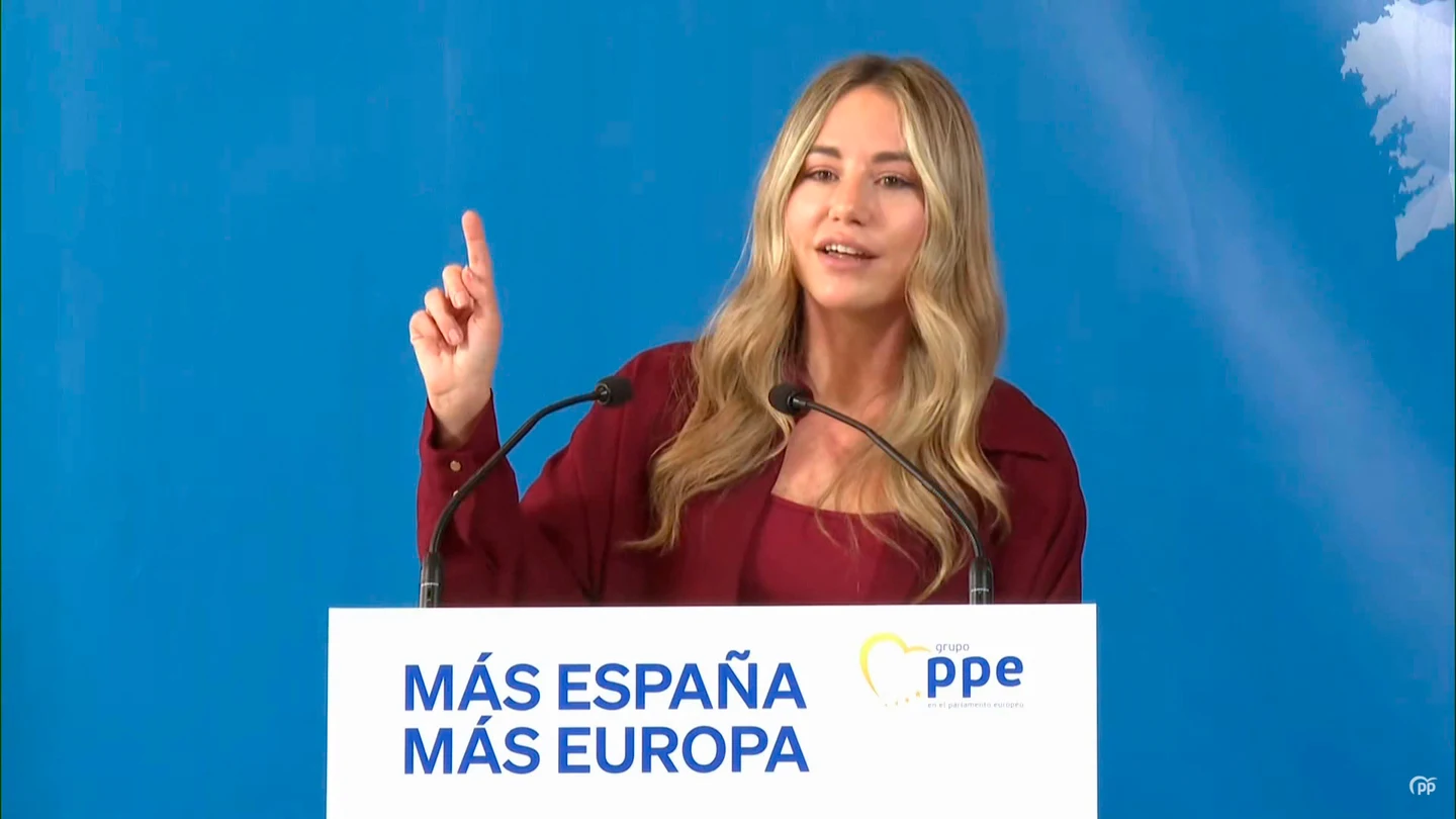 Espejo Público (24-03-25) Noelia Núñez, PP, responde a José Luis Ábalos por poner en duda su sueldo: "Cree el ladrón que todos son de su condición" Espejo Público (24-03-25) Noelia Núñez, PP, responde a José Luis Ábalos por poner en duda su sueldo: "Cree el ladrón que todos son de su condición"
