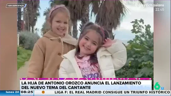 La hija de Antonio Orozco anuncia su colaboración con Dani Martin: "Tiene una canción con un chico guapo con el pelo rosa" La hija de Antonio Orozco anuncia su colaboración con Dani Martin: "Tiene una canción con un chico guapo con el pelo rosa"