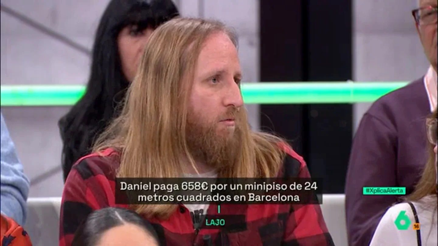 XPLICA Un inquilino que vive en 24 metros cuadrados: "Para alquilar un piso de 300 euros tienes que ganar 2.100 euros" XPLICA Un inquilino que vive en 24 metros cuadrados: "Para alquilar un piso de 300 euros tienes que ganar 2.100 euros"