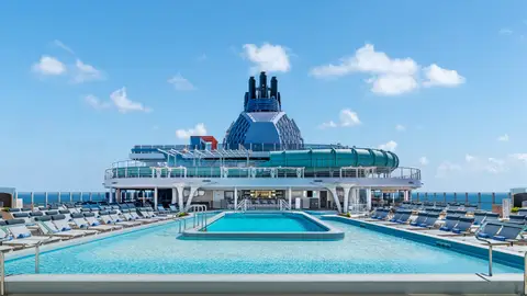 La cubierta del Crucero Norwegian Aqua La cubierta del Crucero Norwegian Aqua