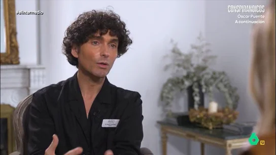 La advertencia de un médico estético sobre las 'party botox': "Te puede pasar de todo" Andrea Ropero entrevista al doctor Sergio Fernández Mesa, vicepresidente de la Sociedad Española de Medicina Estética, que habla del auge de la cirugía estética entre los jóvenes y avisa de los peligros de hacerlo con personal no cualificado.