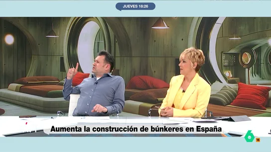 Así sería el búnker 'soñado' de Iñaki López: "Yo le pondría secadero de jamón, más que piscina" Mientras aumenta la construcción de búnkeres en España, Más Vale Tarde analiza con dos empresas del sector sus precios, desde el más básico al 'premium'. En este vídeo, Iñaki López tiene muy claro cómo lo quiere.