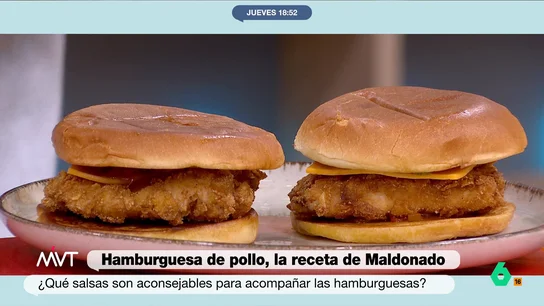 La receta de Carlos Maldonado: hamburguesa de pollo con salsa de chili dulce, paso a paso Aprende a preparar una hamburguesa de pollo fuera de lo común junto a Carlos Maldonado, con un toque especial de chili dulce y un empanado diferente a base de copos de maíz.