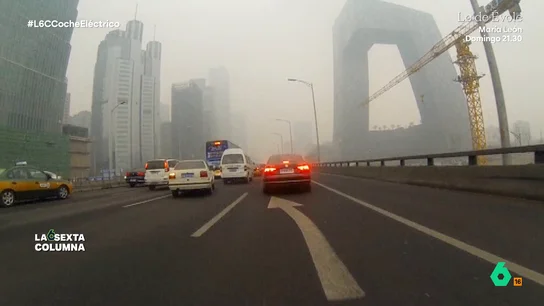 China da la batalla a la contaminación y revoluciona el futuro eléctrico La guerra de China contra la contaminación en sus ciudades ha situado al gigante asiático en la vanguardia de la fabricación y exportación de coches eléctricos.