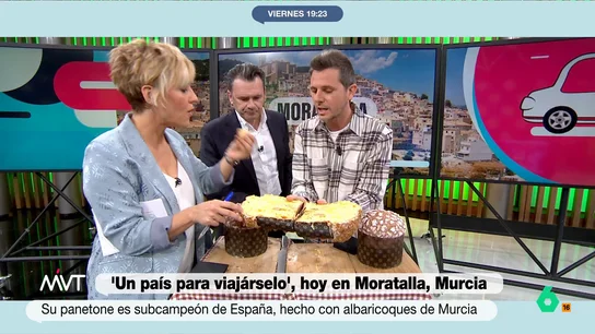 El dardo de Cristina Pardo ante la 'gula' de Iñaki López: "Para empalagar a Iñaki hay que meterle tres panettones" Luis Calero ha traído tres panettones elaborados por un obrador de Moratalla, en Murcia. En este establecimiento consiguieron convertirse en subcampeones de España en el año 2023 gracias a su panettone de albaricoque, miel de romero y chocolate rubio.