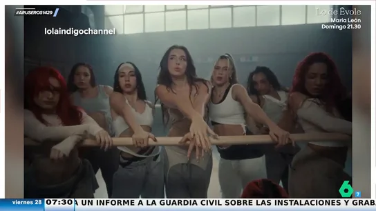 El 'dardo' de Alfonso Arús a Lola Índigo tras escuchar su nueva canción: "Lo de 'sin autotune' es una ironía" El 'dardo' de Alfonso Arús a Lola Índigo tras escuchar su nueva canción: "Lo de 'sin autotune' es una ironía"