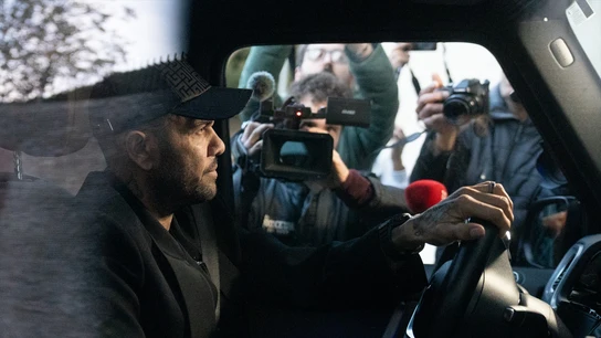 Dani Alves, tras salir absuelto del juicio por violación Dani Alves, tras salir absuelto del juicio por violación