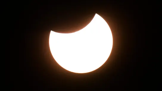 Eclipse parcial de sol Eclipse parcial de sol