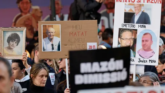 Valencia sale a la calle por sexta vez en cinco meses para exigir la dimisión de Mazón por su nefasta gestión de la DANA Valencia sale a la calle por sexta vez en cinco meses para exigir la dimisión de Mazón por su nefasta gestión de la DANA