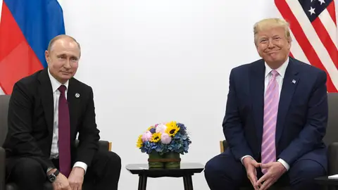 El presidente de Rusia, Vladímir Putin, y el presidente de Estados Unidos, Donald Trump, durante un encuentro El presidente de Rusia, Vladímir Putin, y el presidente de Estados Unidos, Donald Trump, durante un encuentro