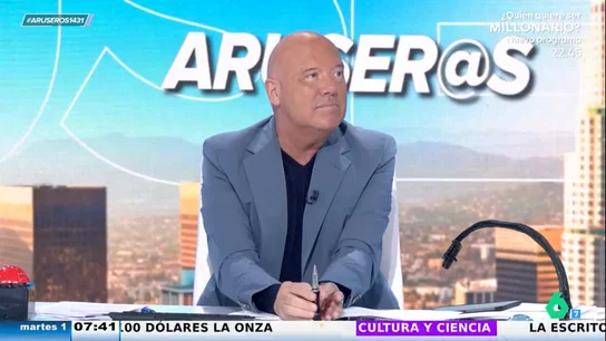 Alfonso Arús pide a sus espectadores la colaboración que falta en plató para celebrar el Día Mundial de la Diversión en el Trabajo Alfonso Arús pide a sus espectadores la colaboración que falta en plató para celebrar el Día Mundial de la Diversión en el Trabajo