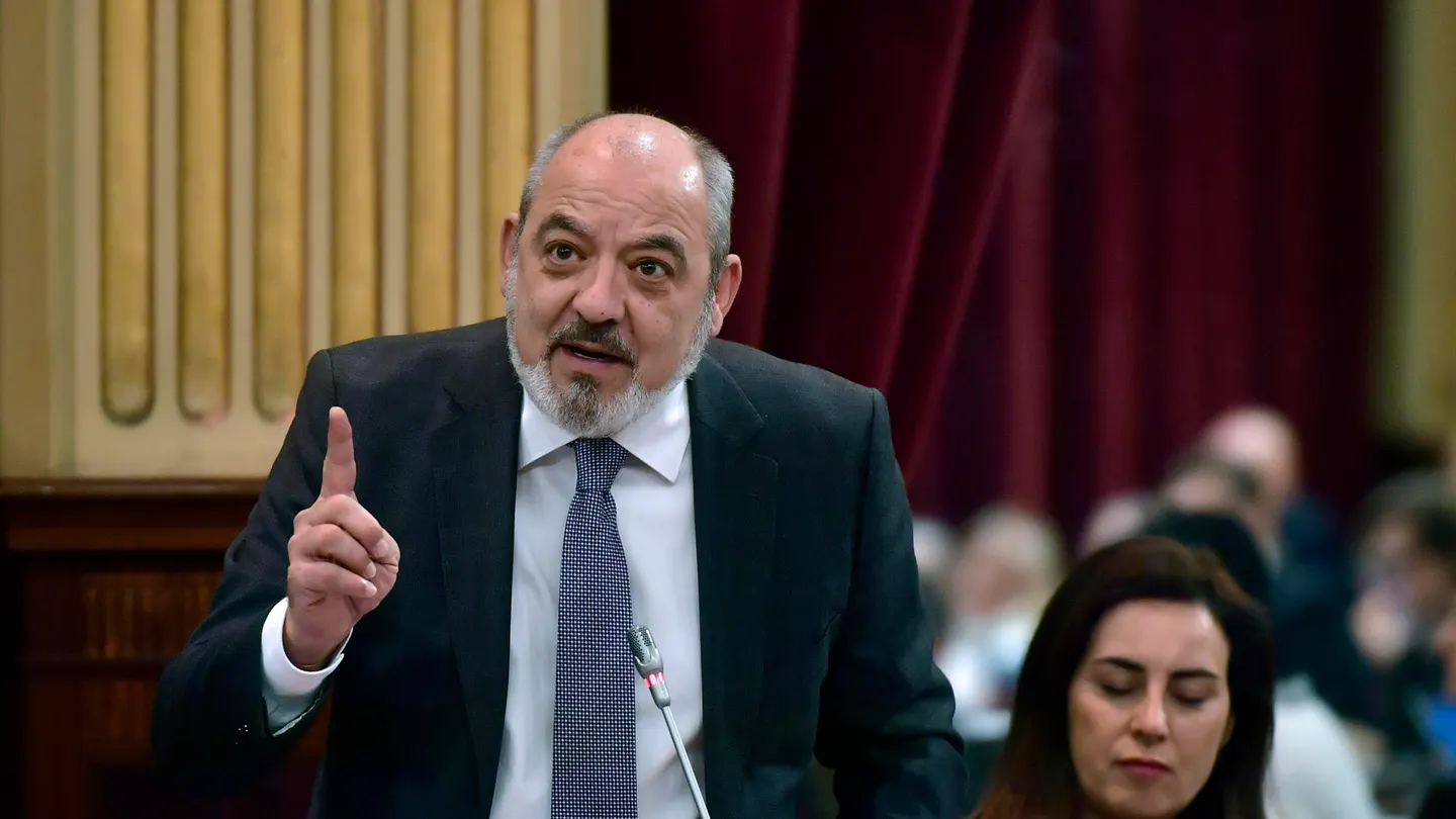 Imagen de archivo del diputado de Vox en el Parlament balear, Sergio Rodríguez. Imagen de archivo del diputado de Vox en el Parlament balear, Sergio Rodríguez.