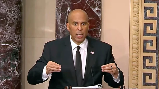 El demócrata Cory Booker bate el récord del discurso más largo en el Senado de EEUU El demócrata Cory Booker bate el récord del discurso más largo en el Senado de EEUU