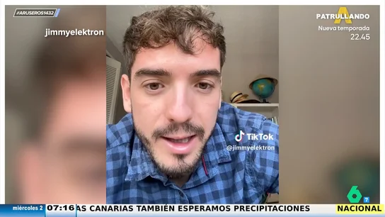 La reacción de un joven al ver su calificación tras ser cazado copiando en un examen: "¡Me rayo rodaballo!" La reacción de un joven al ver su calificación tras ser cazado copiando en un examen: "¡Me rayo rodaballo!"