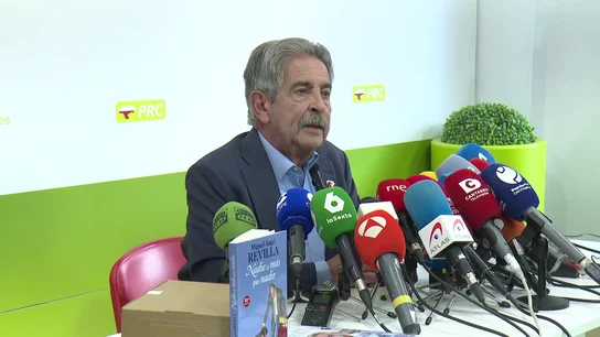 La conversación de Revilla con sus hijas tras la denuncia de Juan Carlos: "Papá no ha hecho nada. Papá vive en Astilleros, no en Abu Dabi" La conversación de Revilla con sus hijas tras la denuncia de Juan Carlos: "Papá no ha hecho nada. Papá vive en Astilleros, no en Abu Dabi"