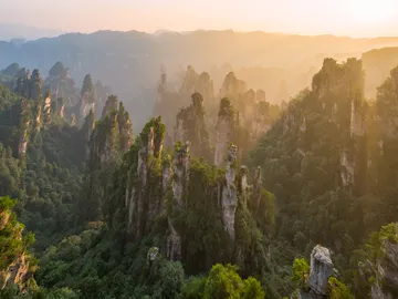 Parque Forestal Nacional de Zhangjiajie, Hunan, China Parque Forestal Nacional de Zhangjiajie, Hunan, China