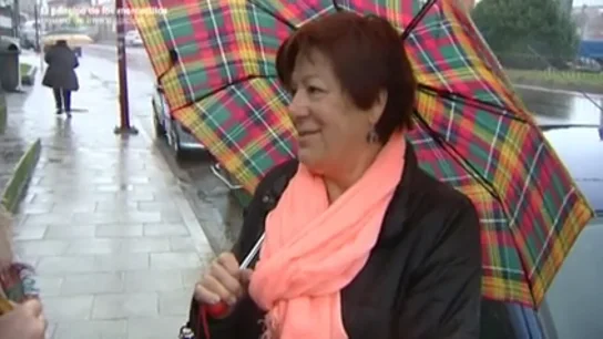 Habla una vecina del barrio obrero del 'príncipe gitano': "Eran de armas tomar, buen trato si no te metías en su vida" Habla una vecina: "Dominantes, buen trato si no te metes en su vida"