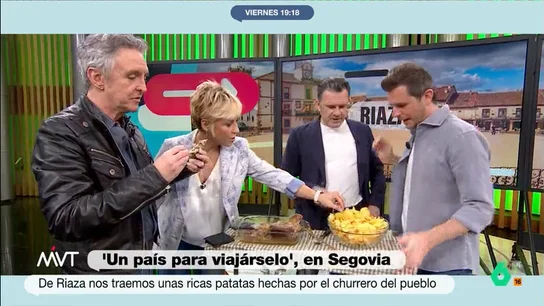 Las patatas fritas de Riaza causan furor en Más Vale Tarde: "Os estáis ganando una fama de Gargantúas..." Luis Calero ha visitado la fábrica Las Damas en las que elaboran unas deliciosas patatas fritas, muy populares en la zona. El reportero ha llevado una buena cantidad de este snack para acompañar el cordero que ha traído de Pedraza.