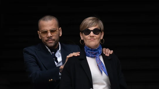 Dani Alves en el Palacio de Justicia para que la Audiencia de Barcelona le devuelva los pasaportes Dani Alves en el Palacio de Justicia para que la Audiencia de Barcelona le devuelva los pasaportes,