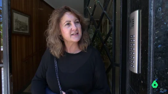 Una vecina del falso obispo Pablo de Rojas: "Si te lo encontrabas en la escalera, te bendecía" Una vecina del falso obispo Pablo de Rojas: "Si te lo encontrabas en la escalera, te bendecía"