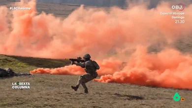 300.000 soldados y 800.0000 millones de euros: Juan Mejino-López da las cifras para la defensa de Europa sin EEUU laSexta Columna entrevista en este vídeo a Juan Mejino-López, analista del centro Bruegel en Bruselas, que explica las estimaciones de su laboratorio de ideas para la defensa de la Unión Europea, sin el escudo de Estados Unidos.