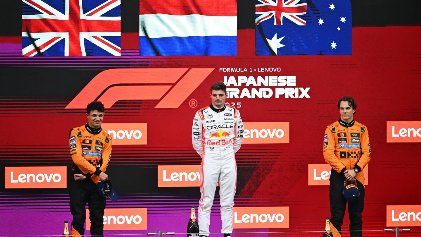 Lando Norris, Max Verstappen y Oscar Piastri Lando Norris, Max Verstappen y Oscar Piastri