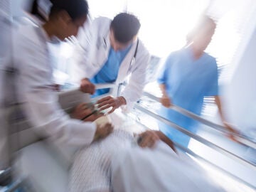 Hospital y m&eacute;dicos