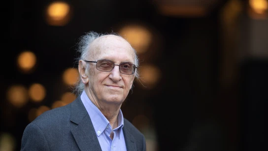 Petros Márkaris Petros Márkaris