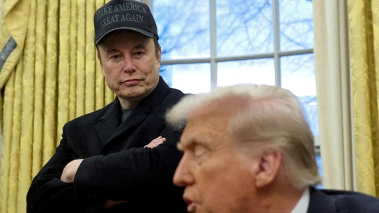 Imagen de archivo de Elon Musk y Donald Trump en el Despacho Oval de la Casa Blanca Imagen de archivo de Elon Musk y Donald Trump en el Despacho Oval de la Casa Blanca