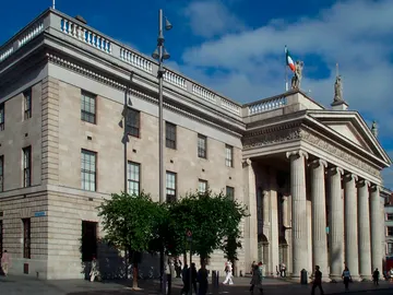 GPO (General Post Office) en Dublín, epicentro de las celebraciones del Easter Rising GPO (General Post Office) en Dublín, epicentro de las celebraciones del Easter Rising