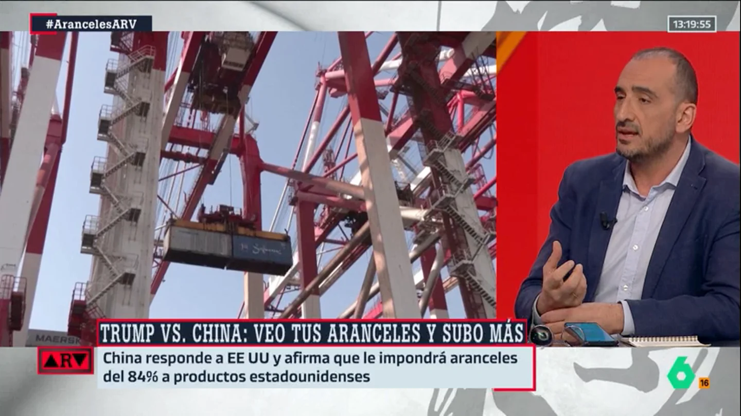 Mario Saavedra confiesa que se le pone la "piel de gallina" con la respuesta de China a EEUU: "¿Hasta dónde nos van a llevar?" Mario Saavedra confiesa que se le pone la "piel de gallina" con la respuesta de China a EEUU: "¿Hasta dónde nos van a llevar?"