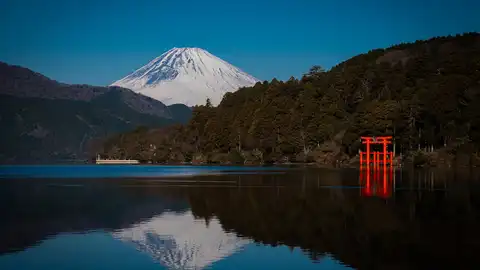 Monte Fuji y Lago Ashi Monte Fuji y Lago Ashi