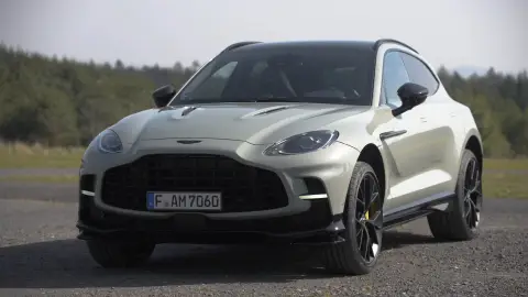 Aston Martin DBX 707 Aston Martin DBX 707
