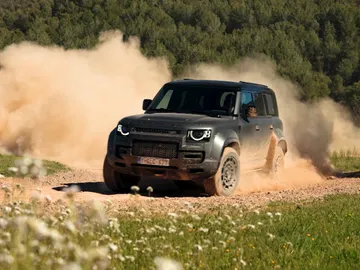 Defender OCTA Defender OCTA