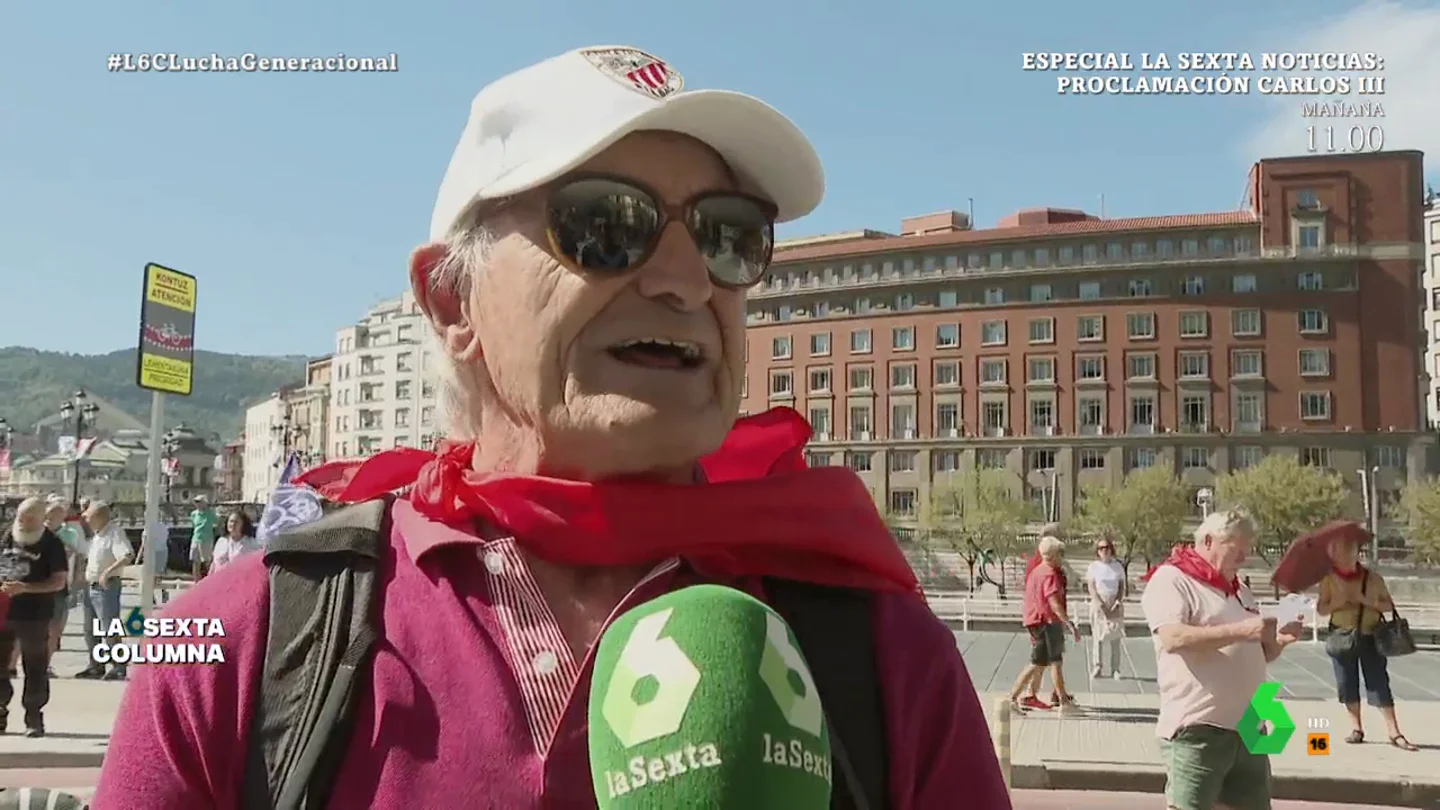 La rotunda reflexión de un jubilado sobre los jóvenes españoles: "Las cosas no se ganan en el sofá, sino en la puñetera calle" laSexta Columna preguntaba a varios pensionistas si los jóvenes de hoy son tan luchadores como ellos. Entre ellos, Maribel Mesón consideraba que "no les hemos educado para luchar" y les recordaba que si no lo hacen "mañana no tendréis futuro".