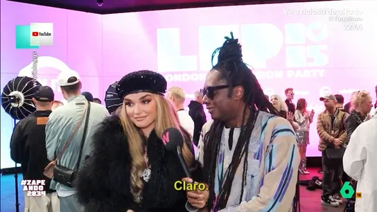 La reacción de Dani Mateo al ver a Melody cantar 'De pata negra' junto a un periodista: "Hubiera sido peor 'El baile del gorila'" La reacción de Dani Mateo al ver a Melody cantar 'De pata negra' junto a un periodista: "Hubiera sido peor 'El baile del gorila'"