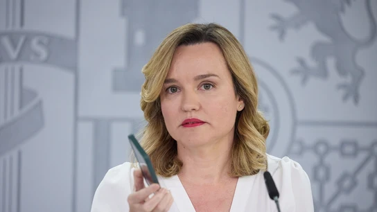 La ministra de Educación y Portavoz del Gobierno, Pilar Alegría, durante una rueda de prensa posterior a la reunión del Consejo de Ministros La ministra de Educación y Portavoz del Gobierno, Pilar Alegría, durante una rueda de prensa posterior a la reunión del Consejo de Ministros