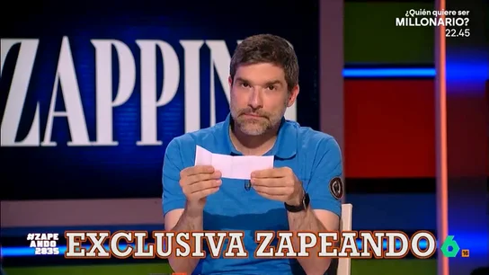 Zapeando comparte en exclusiva un mensaje del 'rey Juan Carlos I': "Mi pajarito lleva mucho tiempo sin volar" Nacho García se 'convierte' en el rey emérito para compartir un mensaje con los espectadores. Este mensaje, que fue dejado por Miki Nadal la semana pasada, habla sobre algunos planes del rey Juan Carlos I.