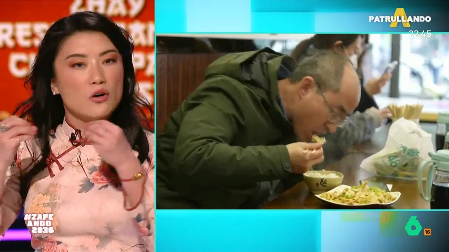 ¿Hay restaurantes chinos para chinos? Jiaping explica cómo diferenciarlos La reportera visita Zapeando para hablar sobre gastronomía china. Jiaping cuenta que en España, muchos restaurantes chinos, en realidad, ofrecen platos adaptados para el gusto español y no son elaboraciones tradicionales de su país.